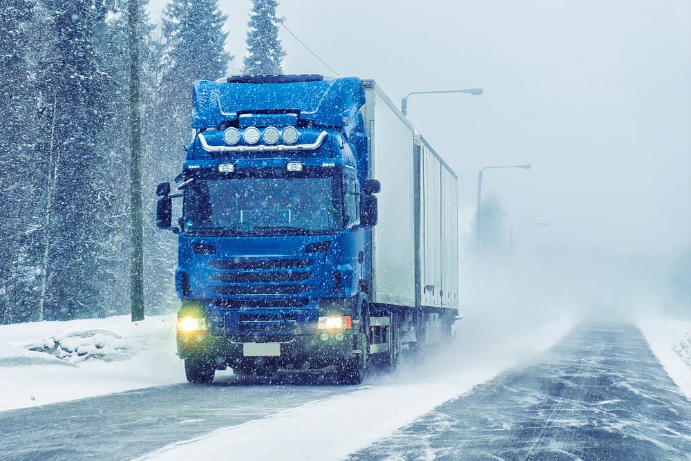 How to Keep Diesel Engine Warm During Extreme Cold? Polar Mobility