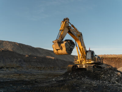 Heavy-Duty HVAC & Air-Conditioning Solutions for Mining, Construction, and Extreme Environments