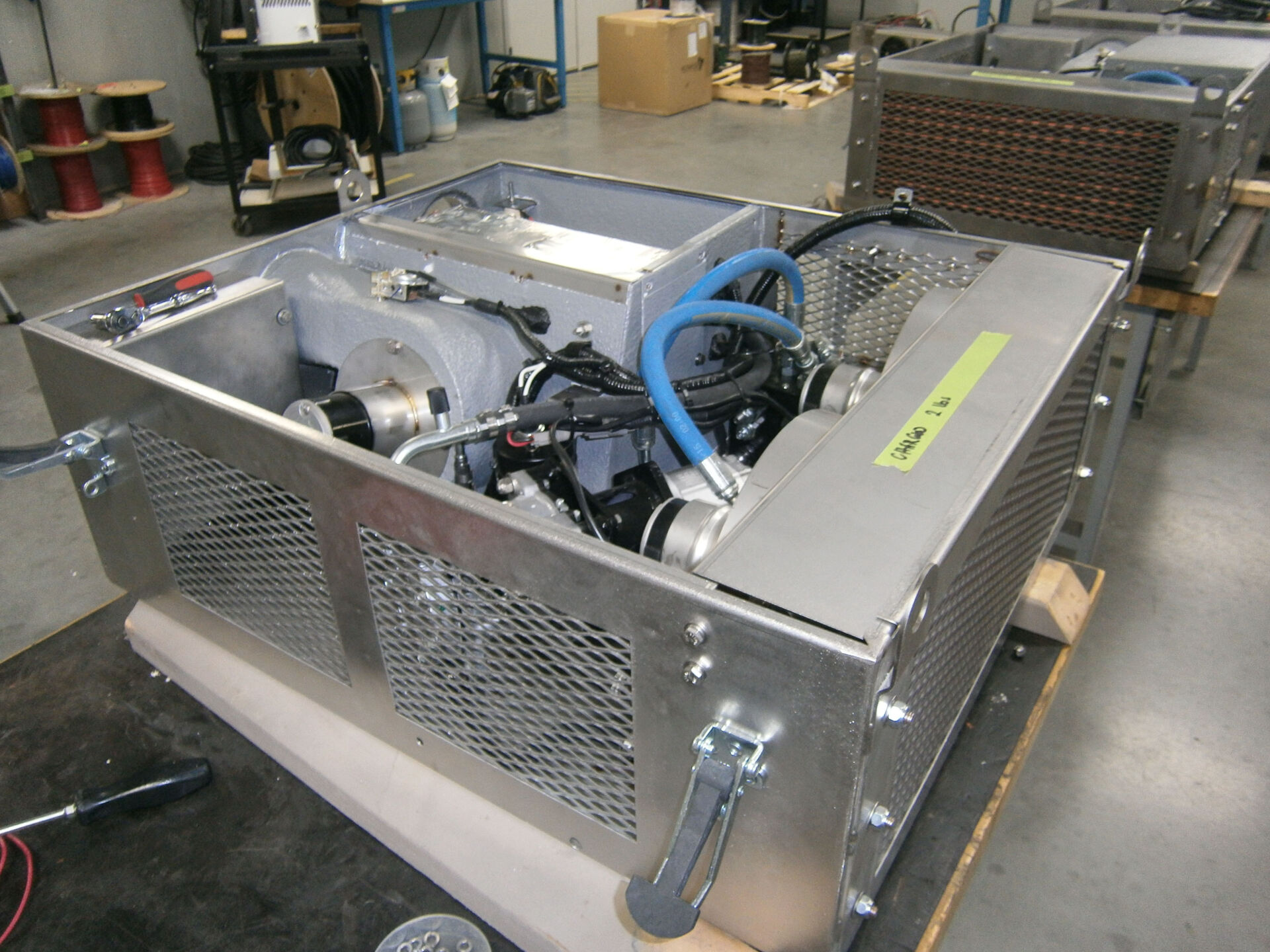 P-1000 Air Conditioner - Hyd Drive Stainless - Polar Mobility